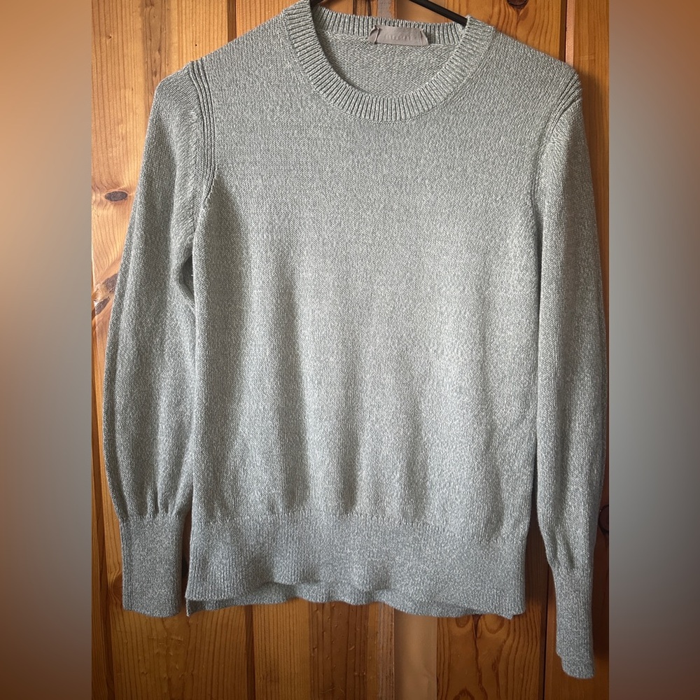 Everlane women sweater